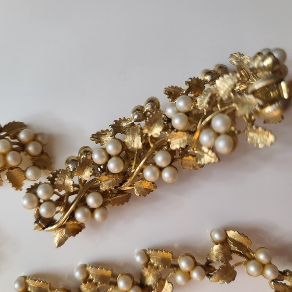 Antique signed BSK Gold and Pearl Jewelry set - Picture 3 of 4